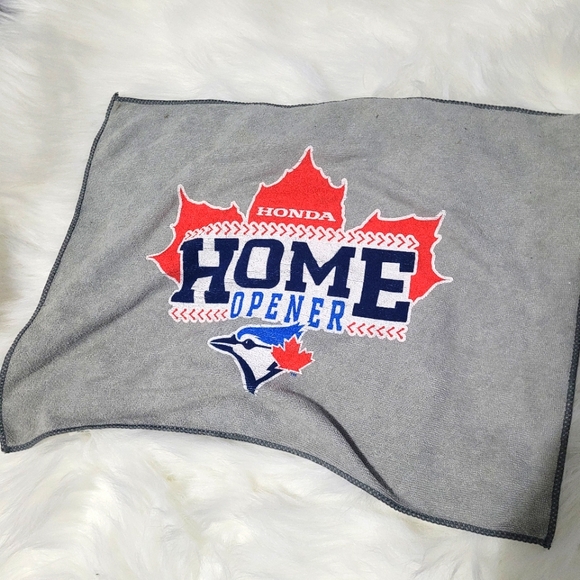 Blue Jay's Bundle 🐦⚾️ - Picture 3 of 6